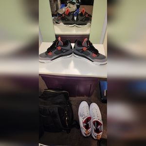 Jordan 4s